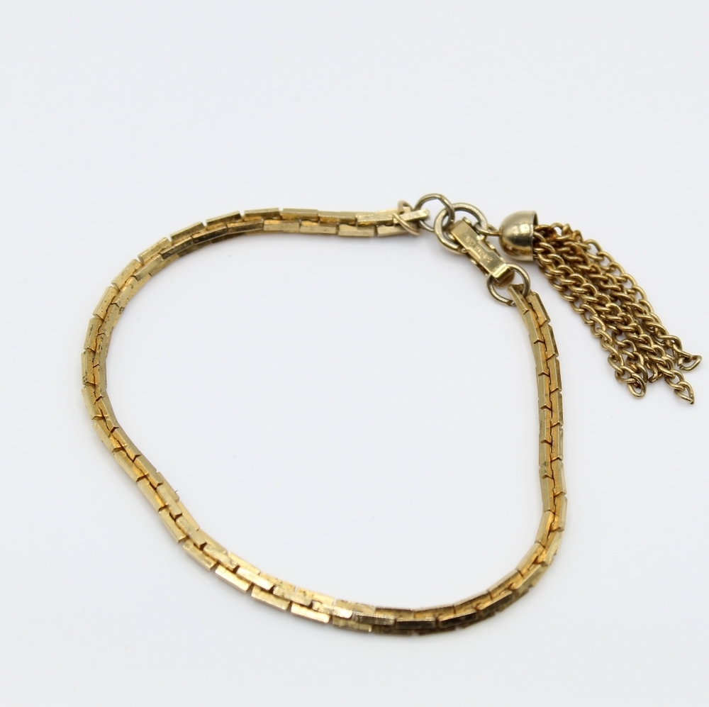 Vintage Sarah Coventry tassel bracelet